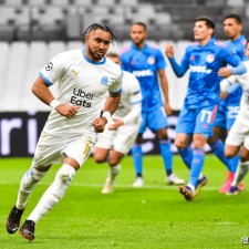 lovegame-上海大鲨鱼客场战胜广东卫视，终结连败()