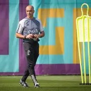 ayx sports-比利时足球队喜获胜利，场上斗志昂扬()