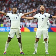 ayx-拉脱维亚备战欧洲杯预选赛，信心十足()